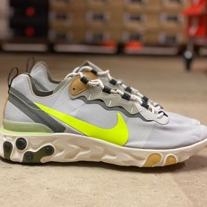 nike react element 55 cargo volt